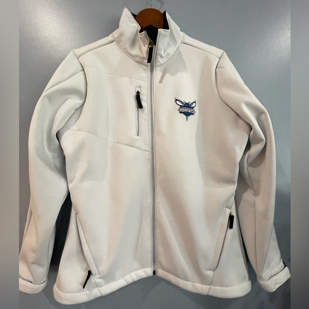 Charlotte Hornets NBA White Women’s Full Zip Jacket Size L